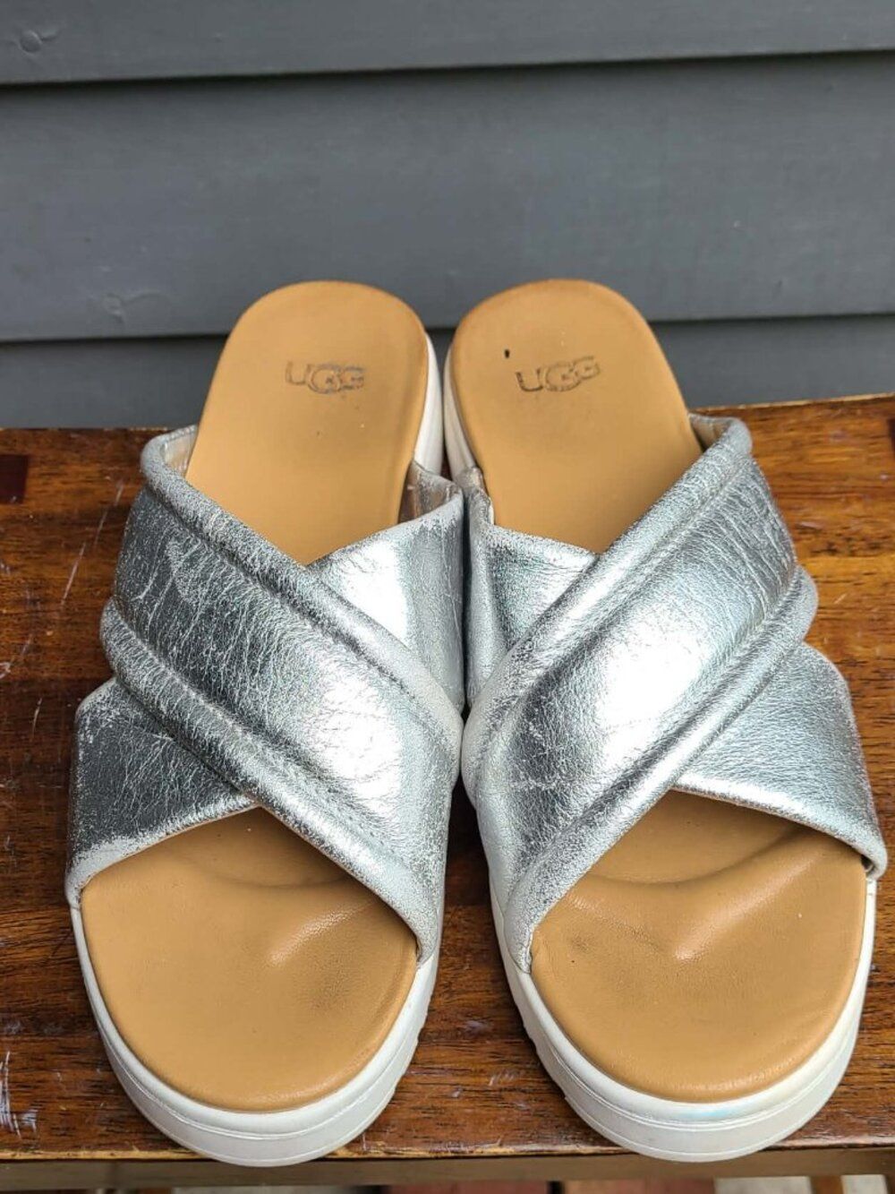 UGG Silver Metallic Zayne Sandals size 8